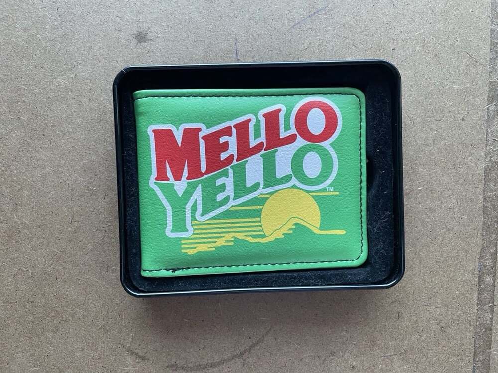 Men's Bi-fold Wallet Mello Yello Design